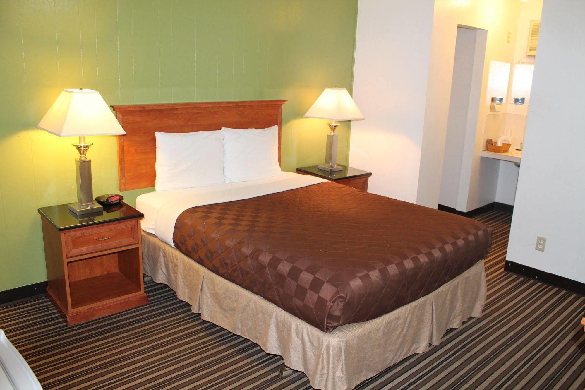 Riverview Motel Boardman Bagian luar foto