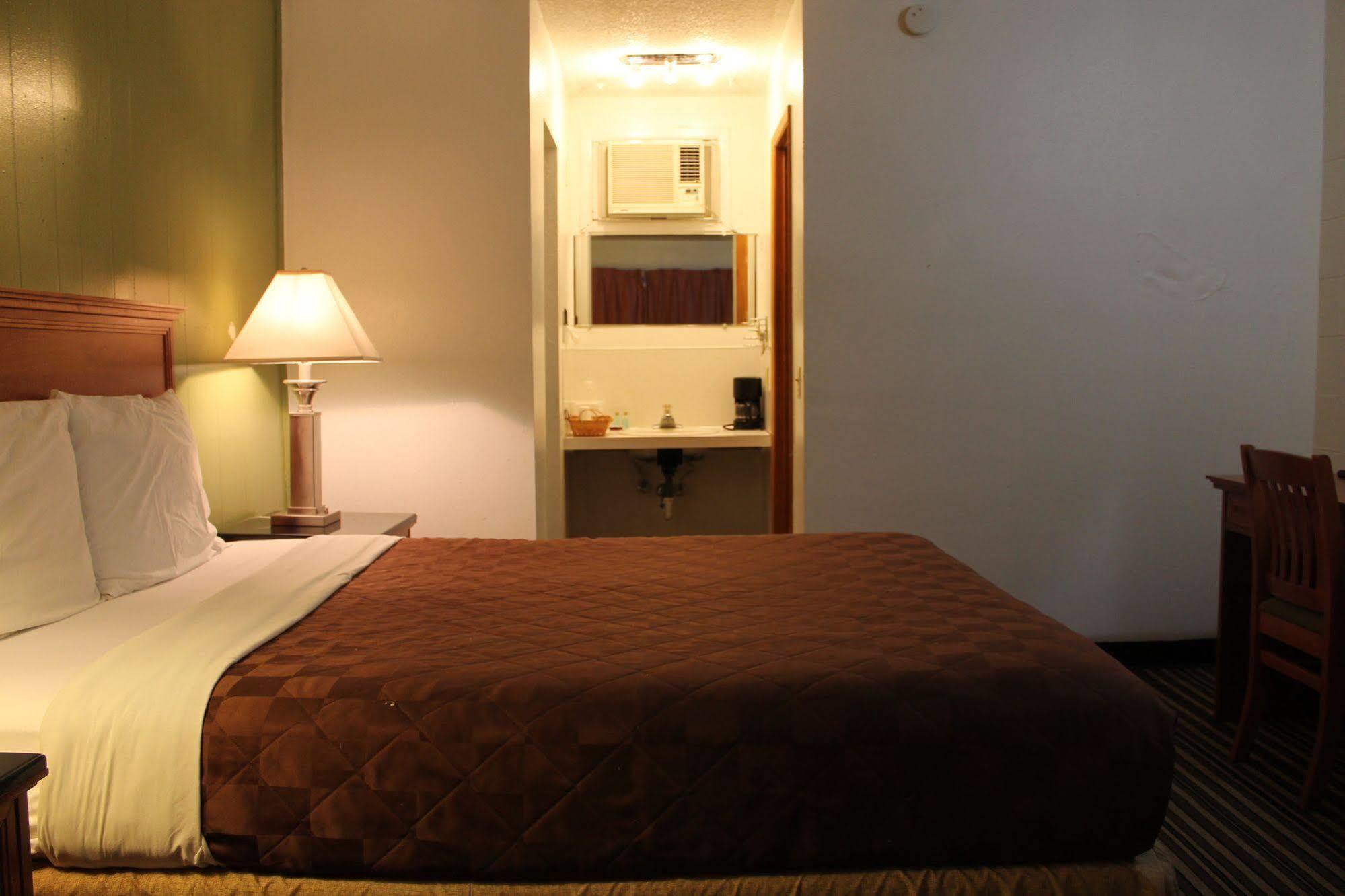Riverview Motel Boardman Bagian luar foto